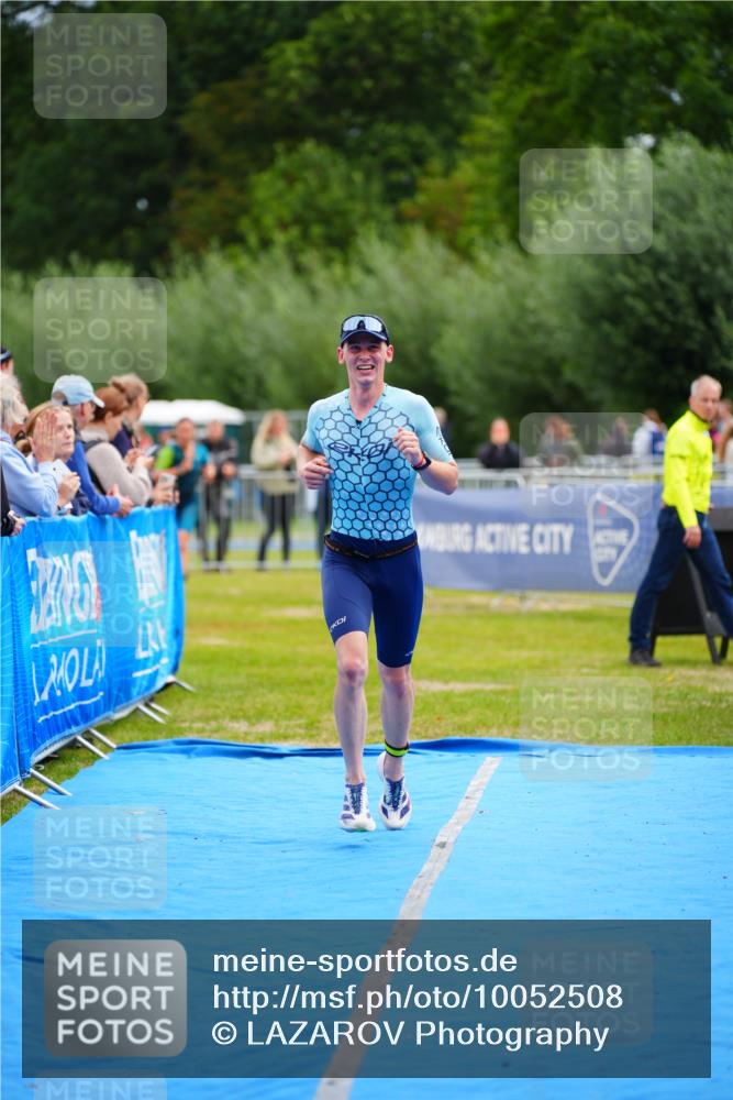 30.08.2026 - Elbe Triathlon Hamburg LAZAROV Photography http://msf.ph/oto/10052508 30.08.2026 10:46:38 Ziel 354, 508 meine-sportfotos.de