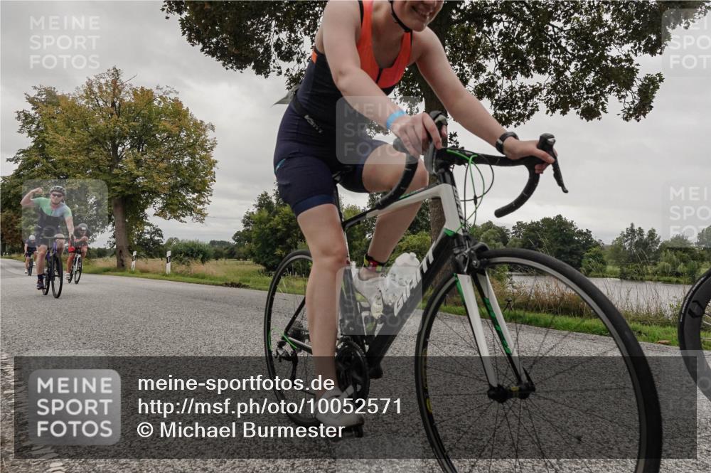 30.08.2026 - Elbe Triathlon Hamburg Michael Burmester http://msf.ph/oto/10052571 30.08.2026 10:35:40 Radfahren 697, 726, 802, 864, 998, 1068, 1115, 1148 meine-sportfotos.de