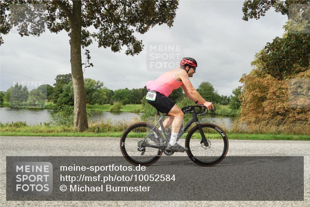 30.08.2026 - Elbe Triathlon Hamburg Michael Burmester http://msf.ph/oto/10052584 30.08.2026 10:13:18 Radfahren 457, 505, 526, 590, 619, 643, 656, 950 meine-sportfotos.de