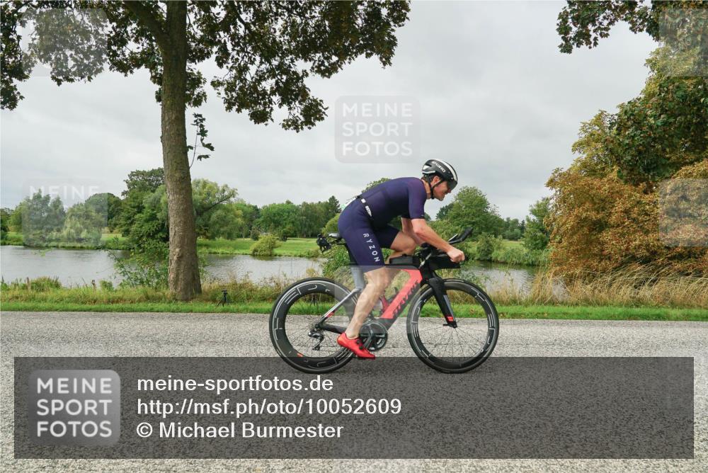 30.08.2026 - Elbe Triathlon Hamburg Michael Burmester http://msf.ph/oto/10052609 30.08.2026 10:13:34 Radfahren 655, 673, 768, 788, 926 meine-sportfotos.de
