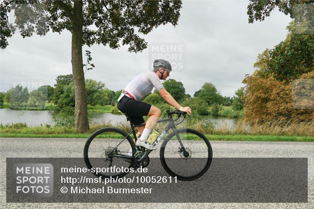 30.08.2026 - Elbe Triathlon Hamburg Michael Burmester http://msf.ph/oto/10052611 30.08.2026 10:13:35 Radfahren 655, 673, 768, 788, 926 meine-sportfotos.de