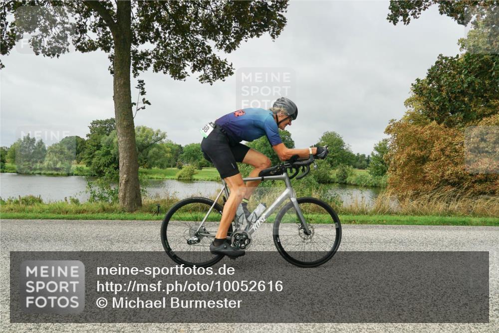 30.08.2026 - Elbe Triathlon Hamburg Michael Burmester http://msf.ph/oto/10052616 30.08.2026 10:13:40 Radfahren 604, 673, 768, 788 meine-sportfotos.de