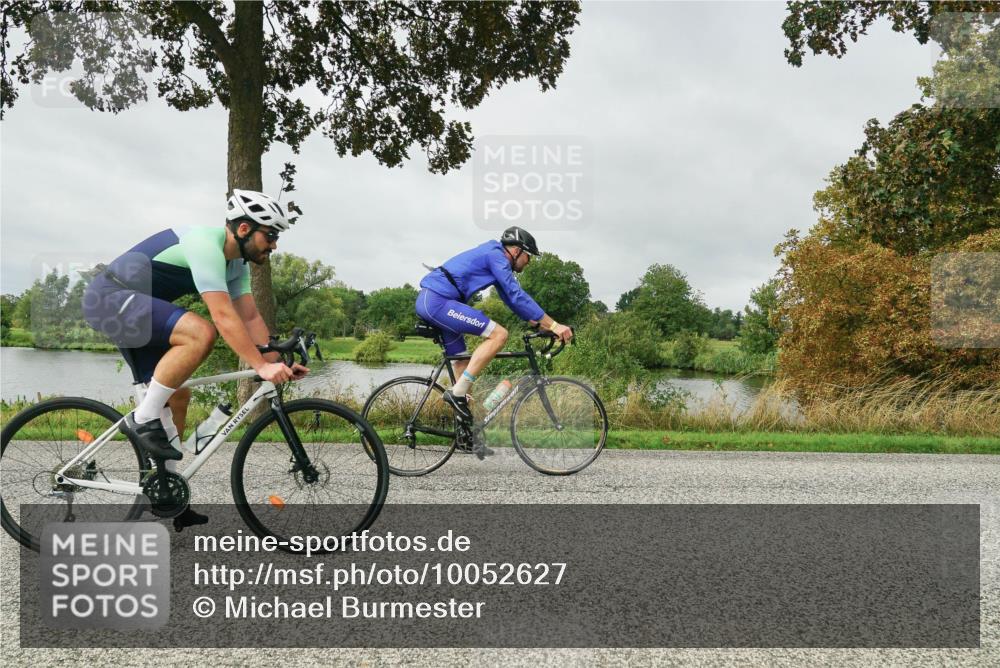 30.08.2026 - Elbe Triathlon Hamburg Michael Burmester http://msf.ph/oto/10052627 30.08.2026 10:13:57 Radfahren 585, 612, 646, 799, 881, 886, 1896 meine-sportfotos.de