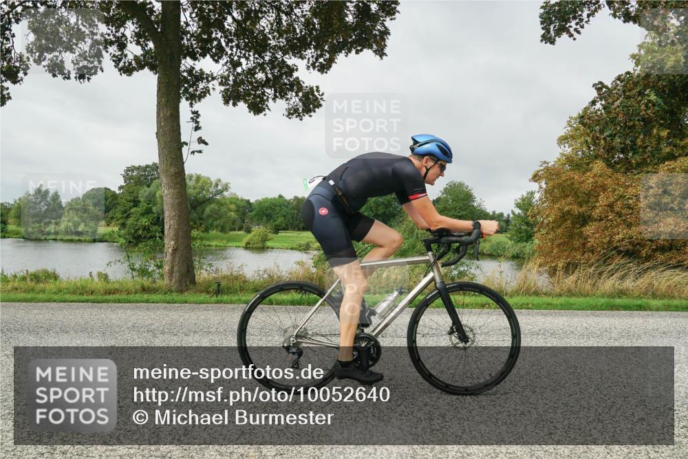 30.08.2026 - Elbe Triathlon Hamburg Michael Burmester http://msf.ph/oto/10052640 30.08.2026 10:14:01 Radfahren 585, 611, 646, 799, 881, 886, 1896 meine-sportfotos.de