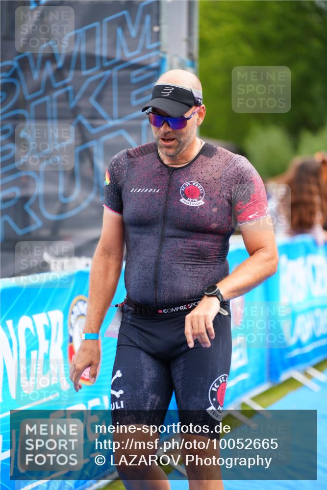 30.08.2026 - Elbe Triathlon Hamburg LAZAROV Photography http://msf.ph/oto/10052665 30.08.2026 10:46:52 Ziel 293, 544 meine-sportfotos.de