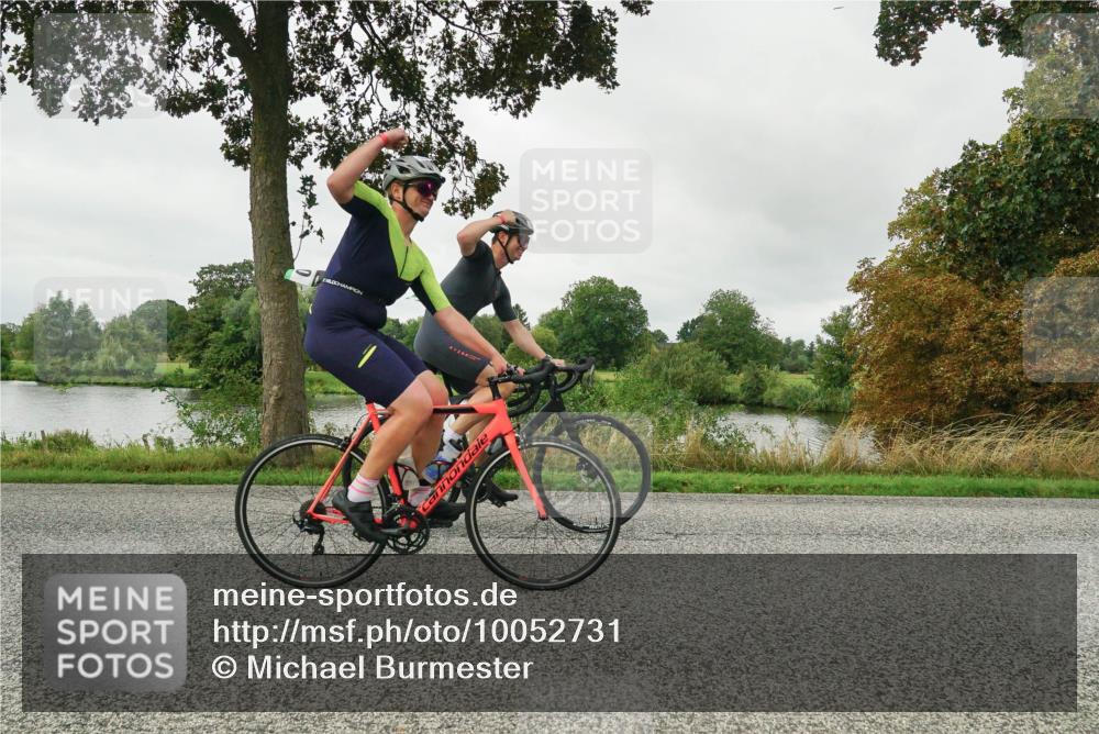 30.08.2026 - Elbe Triathlon Hamburg Michael Burmester http://msf.ph/oto/10052731 30.08.2026 10:15:40 Radfahren 403, 579, 580, 603 meine-sportfotos.de