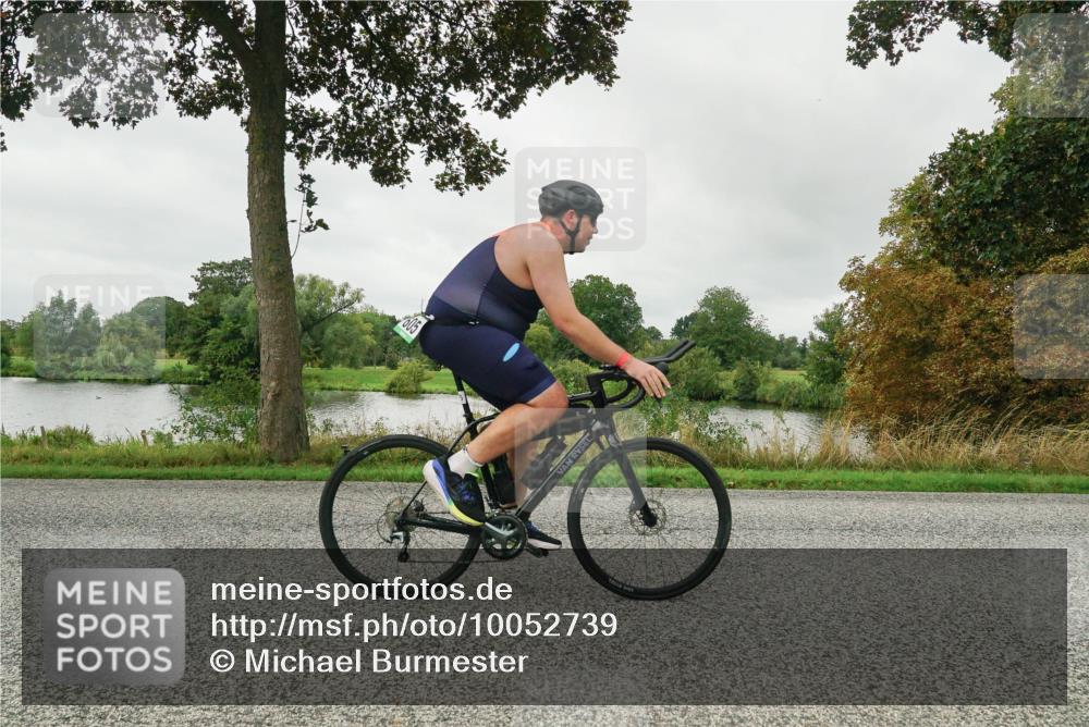 30.08.2026 - Elbe Triathlon Hamburg Michael Burmester http://msf.ph/oto/10052739 30.08.2026 10:15:54 Radfahren 605, 675, 700, 737, 751 meine-sportfotos.de