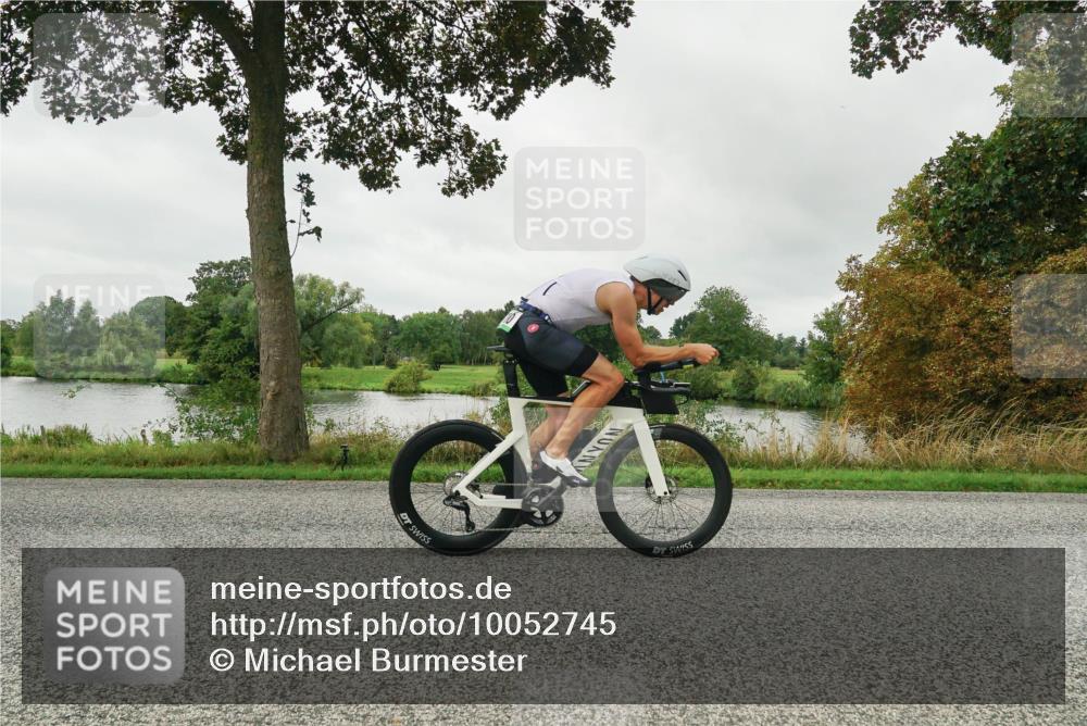 30.08.2026 - Elbe Triathlon Hamburg Michael Burmester http://msf.ph/oto/10052745 30.08.2026 10:15:59 Radfahren 479, 566, 700 meine-sportfotos.de