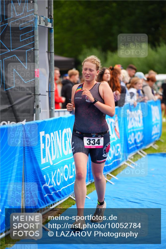 30.08.2026 - Elbe Triathlon Hamburg LAZAROV Photography http://msf.ph/oto/10052784 30.08.2026 10:47:09 Ziel 334, 641 meine-sportfotos.de