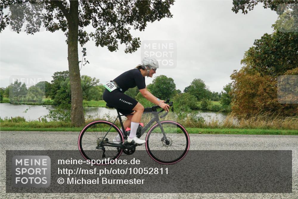 30.08.2026 - Elbe Triathlon Hamburg Michael Burmester http://msf.ph/oto/10052811 30.08.2026 10:17:11 Radfahren 546, 802, 826, 866, 947 meine-sportfotos.de