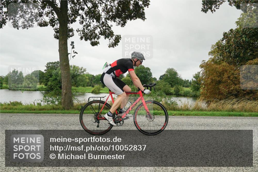 30.08.2026 - Elbe Triathlon Hamburg Michael Burmester http://msf.ph/oto/10052837 30.08.2026 10:17:29 Radfahren 472, 598, 620, 636, 662, 704 meine-sportfotos.de