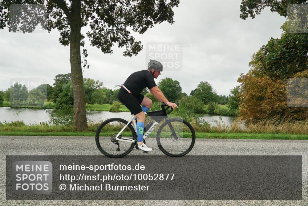 30.08.2026 - Elbe Triathlon Hamburg Michael Burmester http://msf.ph/oto/10052877 30.08.2026 10:18:31 Radfahren 556, 571, 618, 725, 774 meine-sportfotos.de