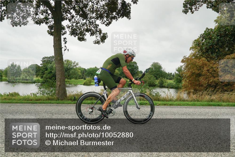 30.08.2026 - Elbe Triathlon Hamburg Michael Burmester http://msf.ph/oto/10052880 30.08.2026 10:18:33 Radfahren 556, 571, 618, 702, 774 meine-sportfotos.de