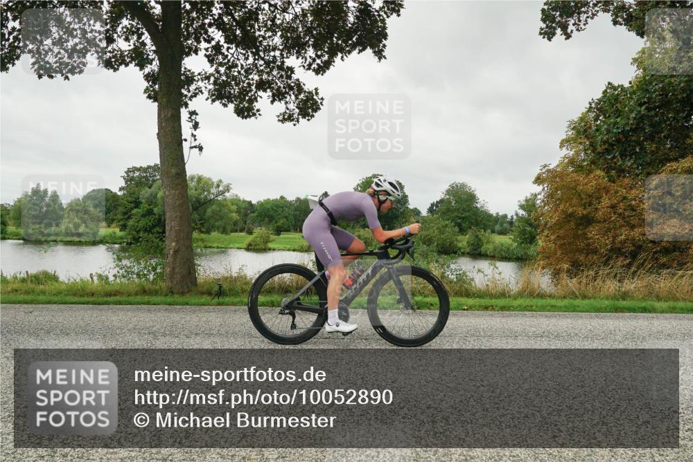 30.08.2026 - Elbe Triathlon Hamburg Michael Burmester http://msf.ph/oto/10052890 30.08.2026 10:18:47 Radfahren 568, 870, 882 meine-sportfotos.de