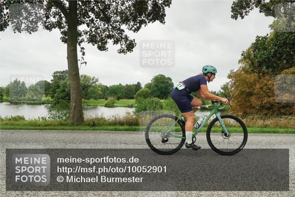 30.08.2026 - Elbe Triathlon Hamburg Michael Burmester http://msf.ph/oto/10052901 30.08.2026 10:18:58 Radfahren 827, 931 meine-sportfotos.de