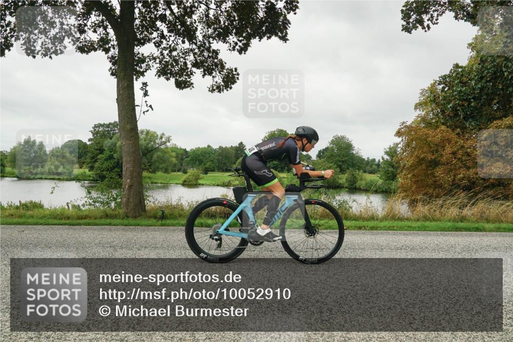 30.08.2026 - Elbe Triathlon Hamburg Michael Burmester http://msf.ph/oto/10052910 30.08.2026 10:19:24 Radfahren 572, 848, 948, 975 meine-sportfotos.de