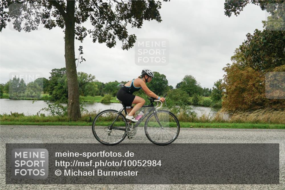 30.08.2026 - Elbe Triathlon Hamburg Michael Burmester http://msf.ph/oto/10052984 30.08.2026 10:21:19 Radfahren 694, 805, 821, 917 meine-sportfotos.de