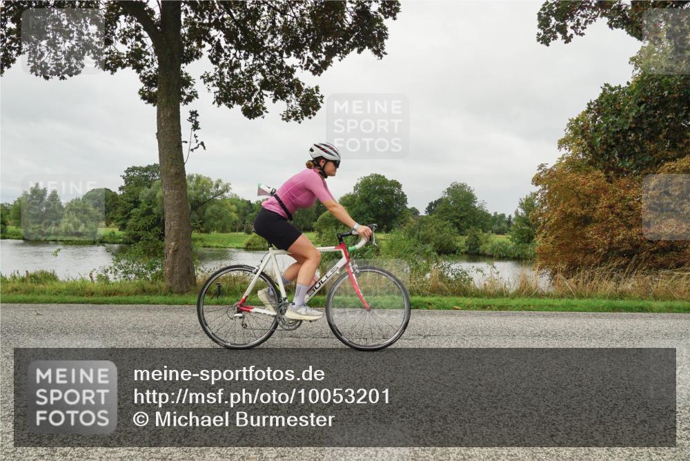 30.08.2026 - Elbe Triathlon Hamburg Michael Burmester http://msf.ph/oto/10053201 30.08.2026 10:26:49 Radfahren 867, 1008 meine-sportfotos.de