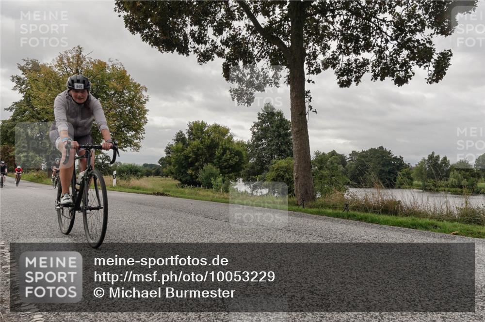 30.08.2026 - Elbe Triathlon Hamburg Michael Burmester http://msf.ph/oto/10053229 30.08.2026 10:46:00 Radfahren 860, 985, 1000, 1054, 1122, 1161, 1163, 1164, 1222, 1249 meine-sportfotos.de