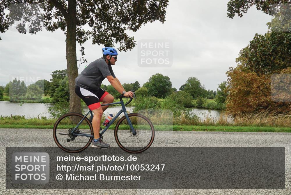 30.08.2026 - Elbe Triathlon Hamburg Michael Burmester http://msf.ph/oto/10053247 30.08.2026 10:27:44 Radfahren 468, 690, 713 meine-sportfotos.de