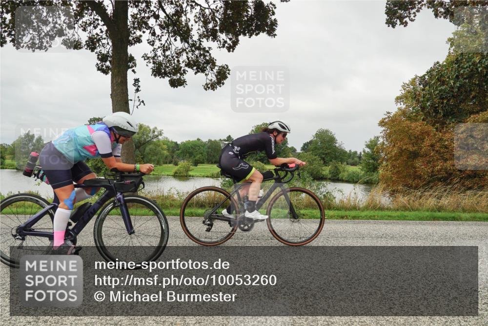 30.08.2026 - Elbe Triathlon Hamburg Michael Burmester http://msf.ph/oto/10053260 30.08.2026 10:27:59 Radfahren 920, 950, 969, 1045 meine-sportfotos.de