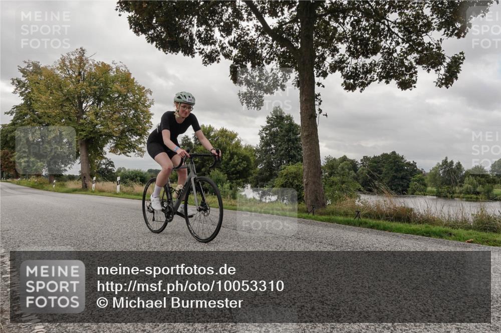30.08.2026 - Elbe Triathlon Hamburg Michael Burmester http://msf.ph/oto/10053310 30.08.2026 10:47:00 Radfahren 849, 923, 980 meine-sportfotos.de