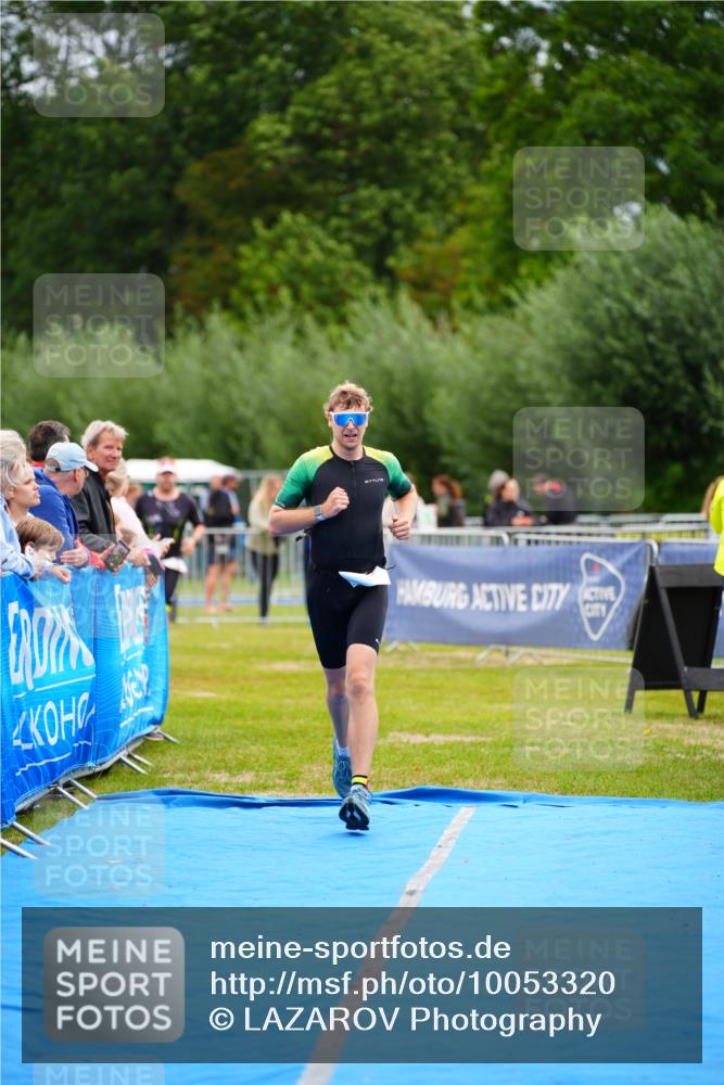 30.08.2026 - Elbe Triathlon Hamburg LAZAROV Photography http://msf.ph/oto/10053320 30.08.2026 10:50:59 Ziel 285, 532 meine-sportfotos.de