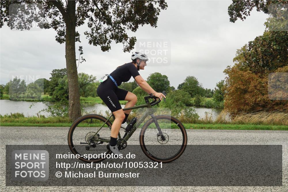 30.08.2026 - Elbe Triathlon Hamburg Michael Burmester http://msf.ph/oto/10053321 30.08.2026 10:28:41 Radfahren 843, 865, 1024, 1032, 1085 meine-sportfotos.de