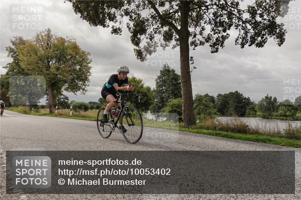 30.08.2026 - Elbe Triathlon Hamburg Michael Burmester http://msf.ph/oto/10053402 30.08.2026 10:48:06 Radfahren 836, 858, 1035, 1109, 1125, 1156 meine-sportfotos.de