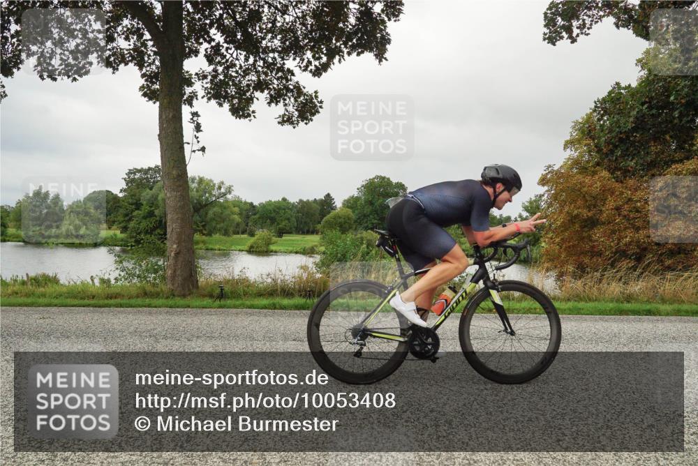 30.08.2026 - Elbe Triathlon Hamburg Michael Burmester http://msf.ph/oto/10053408 30.08.2026 10:30:03 Radfahren 669, 768, 918, 1098 meine-sportfotos.de