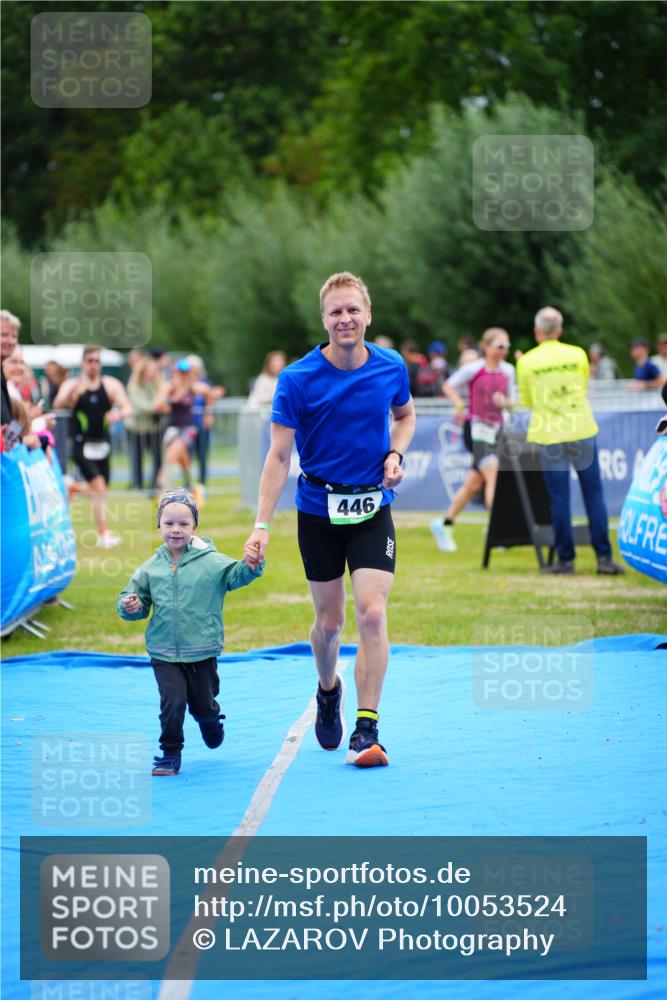 30.08.2026 - Elbe Triathlon Hamburg LAZAROV Photography http://msf.ph/oto/10053524 30.08.2026 10:51:34 Ziel 446, 670 meine-sportfotos.de