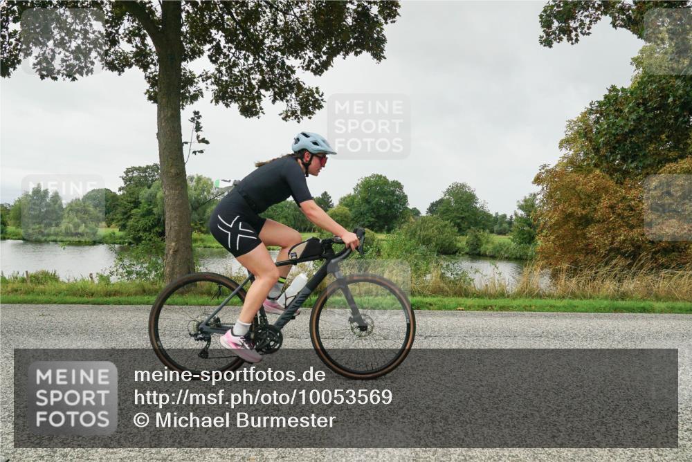 30.08.2026 - Elbe Triathlon Hamburg Michael Burmester http://msf.ph/oto/10053569 30.08.2026 10:32:45 Radfahren 538, 897, 953, 1049 meine-sportfotos.de
