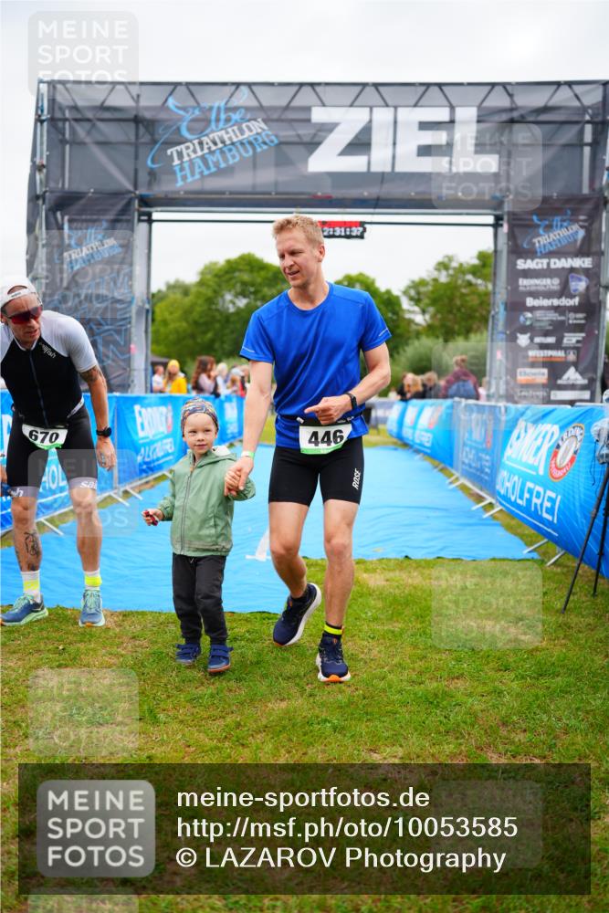 30.08.2026 - Elbe Triathlon Hamburg LAZAROV Photography http://msf.ph/oto/10053585 30.08.2026 10:51:40 Ziel 392 meine-sportfotos.de