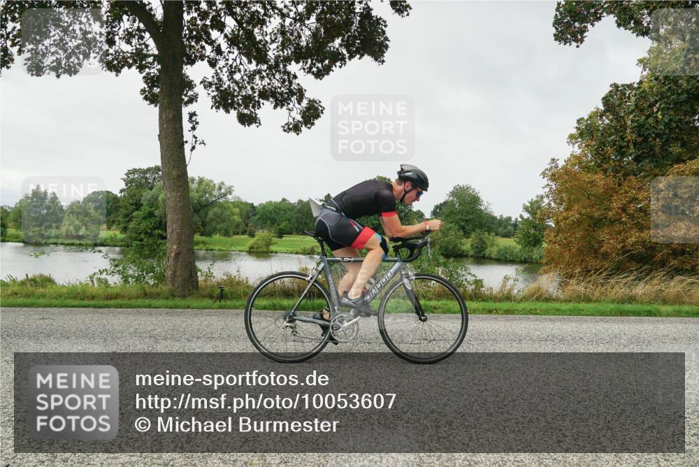 30.08.2026 - Elbe Triathlon Hamburg Michael Burmester http://msf.ph/oto/10053607 30.08.2026 10:33:22 Radfahren 901, 995, 1094, 1164, 1275 meine-sportfotos.de