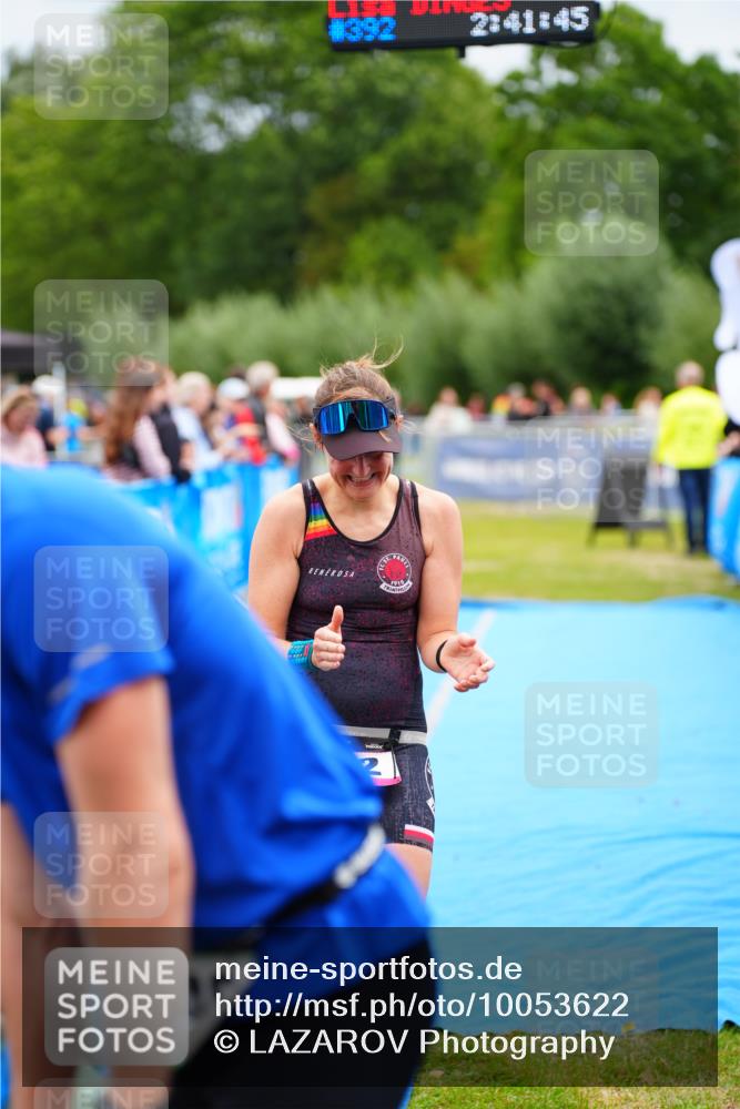 30.08.2026 - Elbe Triathlon Hamburg LAZAROV Photography http://msf.ph/oto/10053622 30.08.2026 10:51:46 Ziel 392 meine-sportfotos.de
