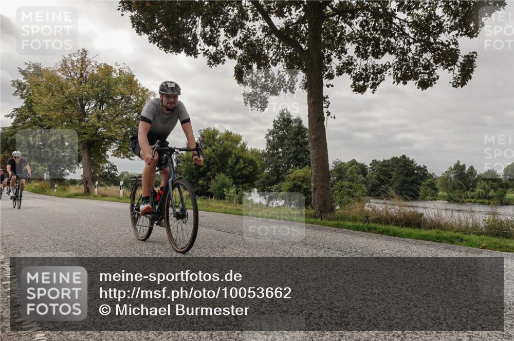 30.08.2026 - Elbe Triathlon Hamburg Michael Burmester http://msf.ph/oto/10053662 30.08.2026 10:51:44 Radfahren 1094, 1103, 1108, 1171, 1271, 1354 meine-sportfotos.de