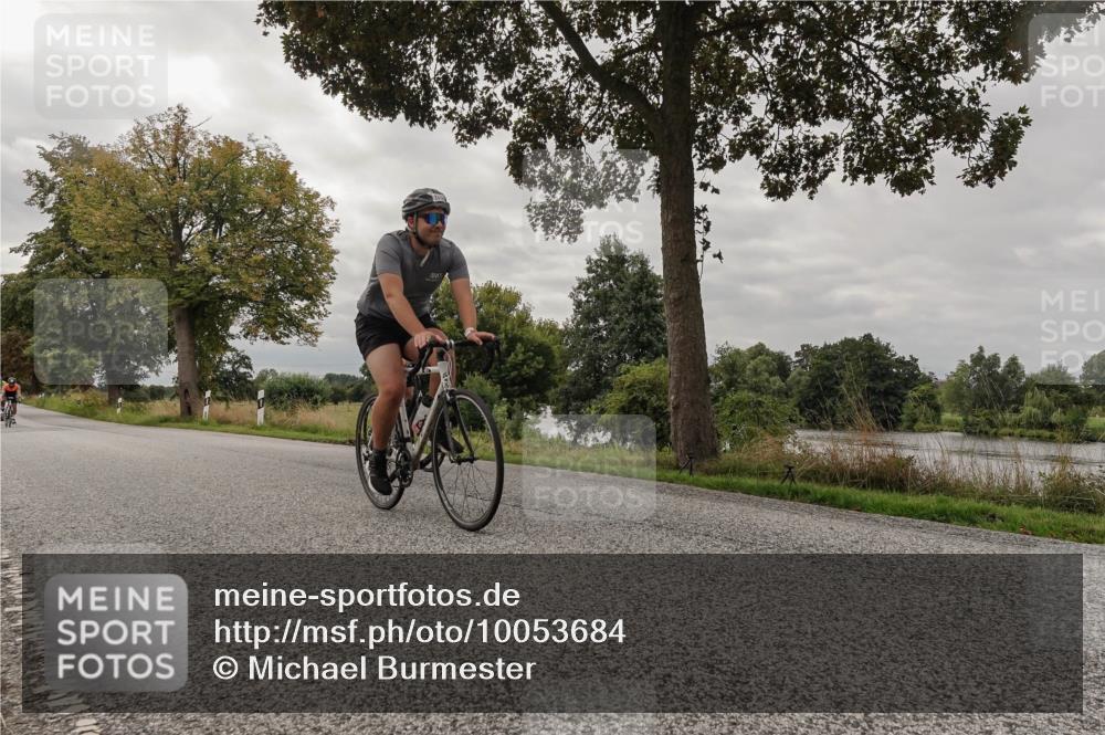 30.08.2026 - Elbe Triathlon Hamburg Michael Burmester http://msf.ph/oto/10053684 30.08.2026 10:51:54 Radfahren 901, 912, 1022, 1033, 1101, 1104, 1171, 1216, 1264, 1302 meine-sportfotos.de
