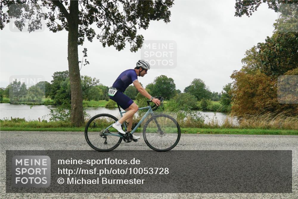 30.08.2026 - Elbe Triathlon Hamburg Michael Burmester http://msf.ph/oto/10053728 30.08.2026 10:35:42 Radfahren 697, 726, 802, 998, 1068, 1115, 1148 meine-sportfotos.de