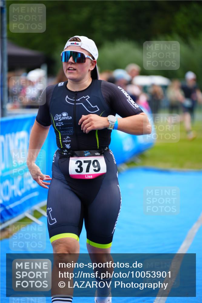 30.08.2026 - Elbe Triathlon Hamburg LAZAROV Photography http://msf.ph/oto/10053901 30.08.2026 10:52:36 Ziel 379 meine-sportfotos.de