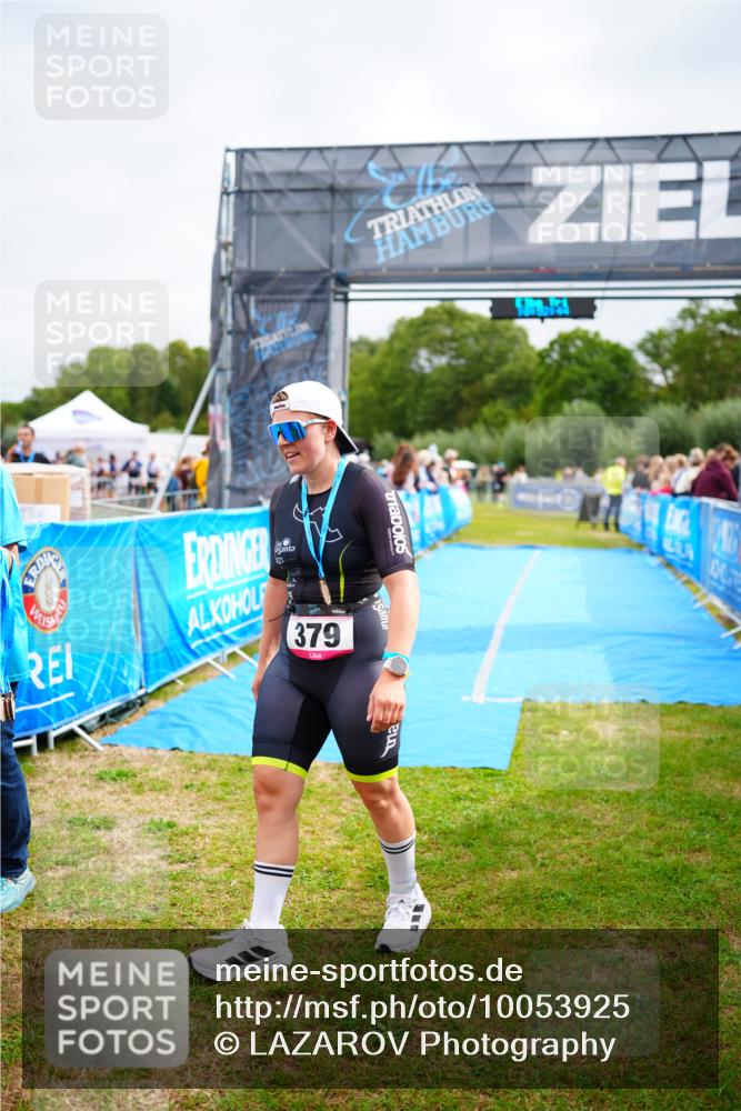30.08.2026 - Elbe Triathlon Hamburg LAZAROV Photography http://msf.ph/oto/10053925 30.08.2026 10:52:44 Ziel  meine-sportfotos.de