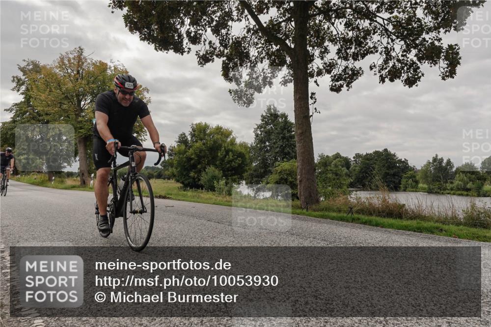 30.08.2026 - Elbe Triathlon Hamburg Michael Burmester http://msf.ph/oto/10053930 30.08.2026 10:55:28 Radfahren 1018, 1238, 1270, 1274, 1440 meine-sportfotos.de