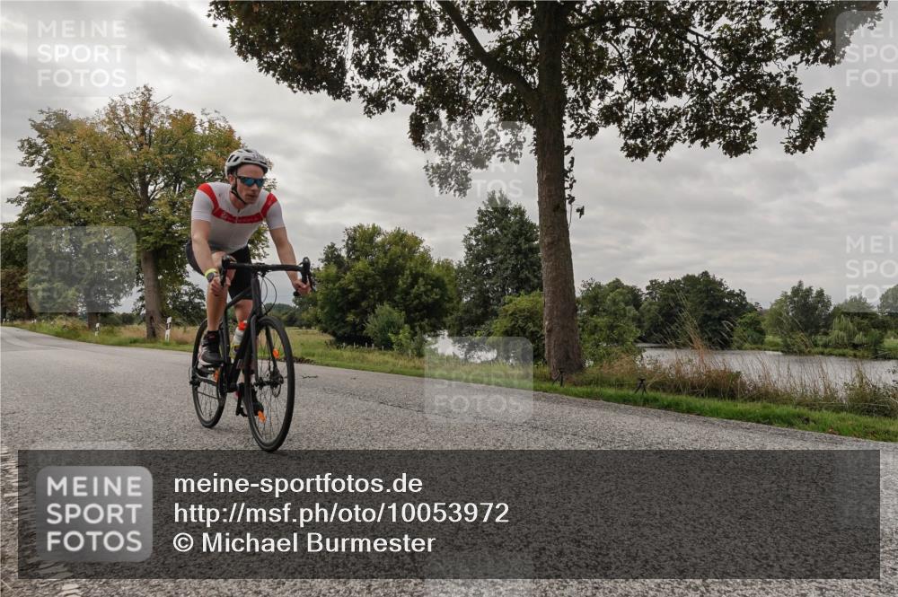 30.08.2026 - Elbe Triathlon Hamburg Michael Burmester http://msf.ph/oto/10053972 30.08.2026 10:55:58 Radfahren 931, 1138, 1252 meine-sportfotos.de