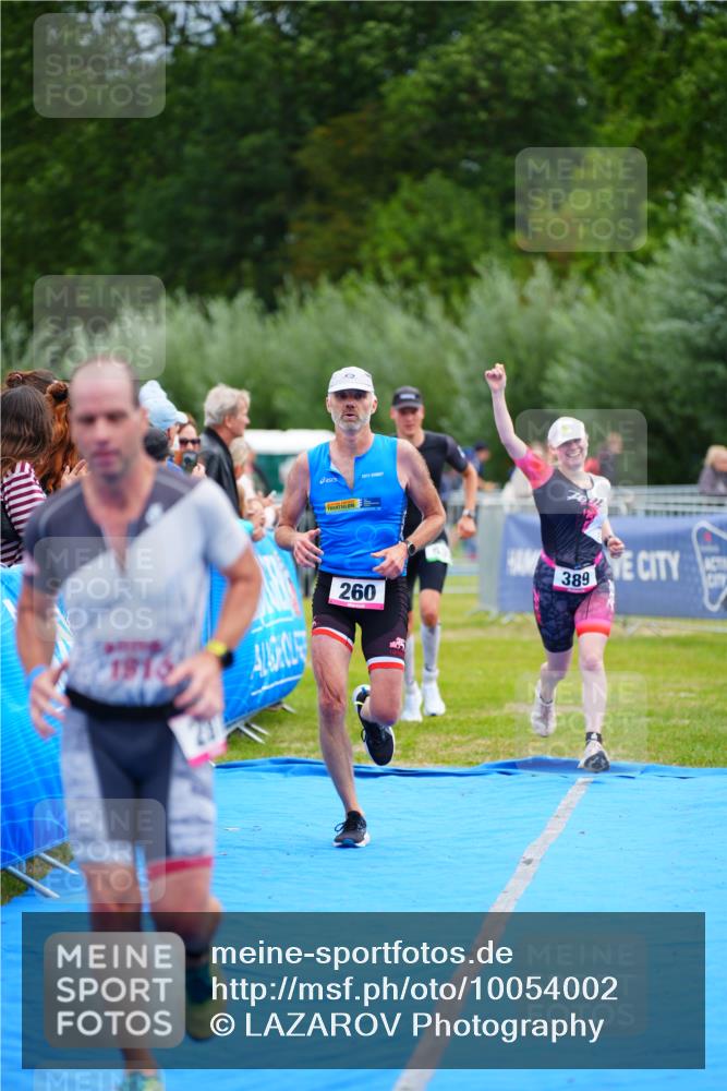 30.08.2026 - Elbe Triathlon Hamburg LAZAROV Photography http://msf.ph/oto/10054002 30.08.2026 10:53:04 Ziel 260, 281, 389, 533 meine-sportfotos.de