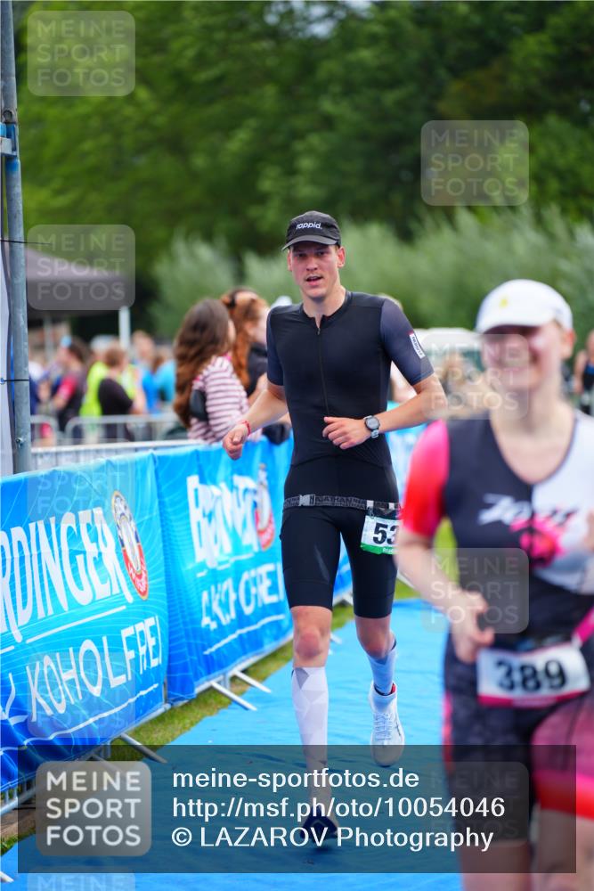 30.08.2026 - Elbe Triathlon Hamburg LAZAROV Photography http://msf.ph/oto/10054046 30.08.2026 10:53:07 Ziel 260, 281, 389, 533 meine-sportfotos.de