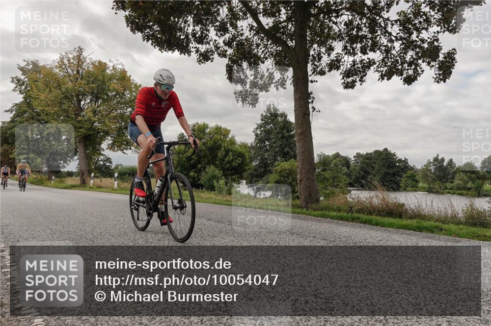30.08.2026 - Elbe Triathlon Hamburg Michael Burmester http://msf.ph/oto/10054047 30.08.2026 10:57:07 Radfahren 1064, 1151, 1178, 1284, 1444 meine-sportfotos.de