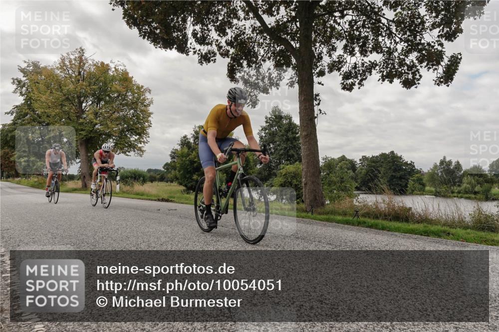 30.08.2026 - Elbe Triathlon Hamburg Michael Burmester http://msf.ph/oto/10054051 30.08.2026 10:57:09 Radfahren 1151, 1178, 1284, 1444 meine-sportfotos.de