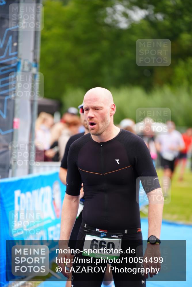 30.08.2026 - Elbe Triathlon Hamburg LAZAROV Photography http://msf.ph/oto/10054499 30.08.2026 10:55:40 Ziel 543, 582, 660 meine-sportfotos.de