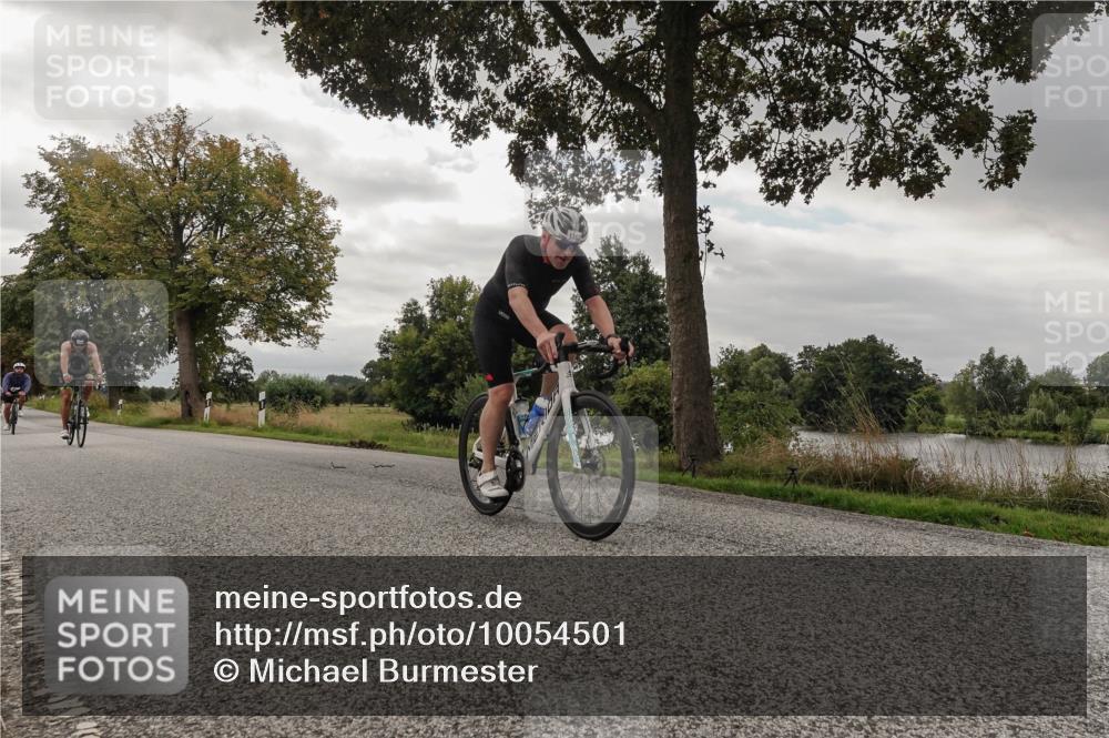 30.08.2026 - Elbe Triathlon Hamburg Michael Burmester http://msf.ph/oto/10054501 30.08.2026 11:05:53 Radfahren 518, 894, 1154, 1177, 1271, 1307, 1341, 1346 meine-sportfotos.de