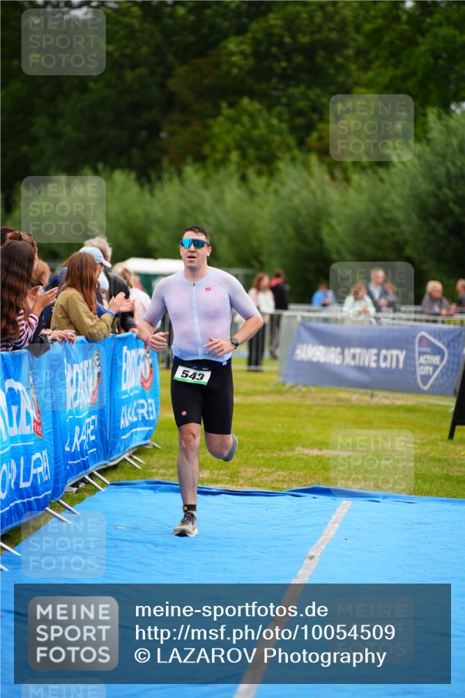 30.08.2026 - Elbe Triathlon Hamburg LAZAROV Photography http://msf.ph/oto/10054509 30.08.2026 10:55:44 Ziel 543 meine-sportfotos.de