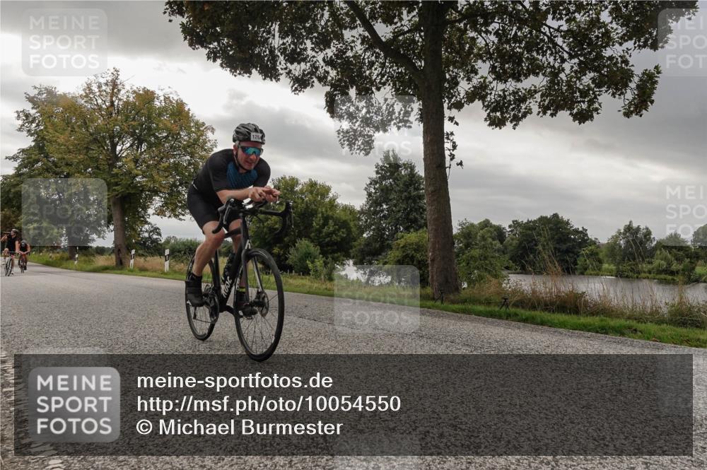 30.08.2026 - Elbe Triathlon Hamburg Michael Burmester http://msf.ph/oto/10054550 30.08.2026 11:06:57 Radfahren 1264, 1298, 1374, 1420 meine-sportfotos.de